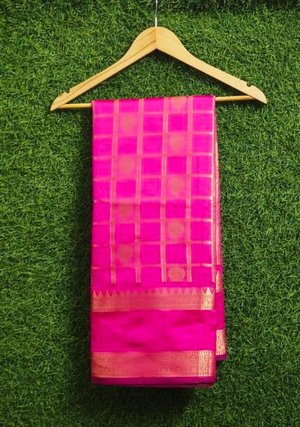 Azhagi saree